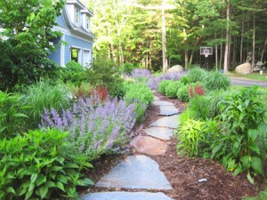perennial-garden-goshen-stone-walkway-3-a